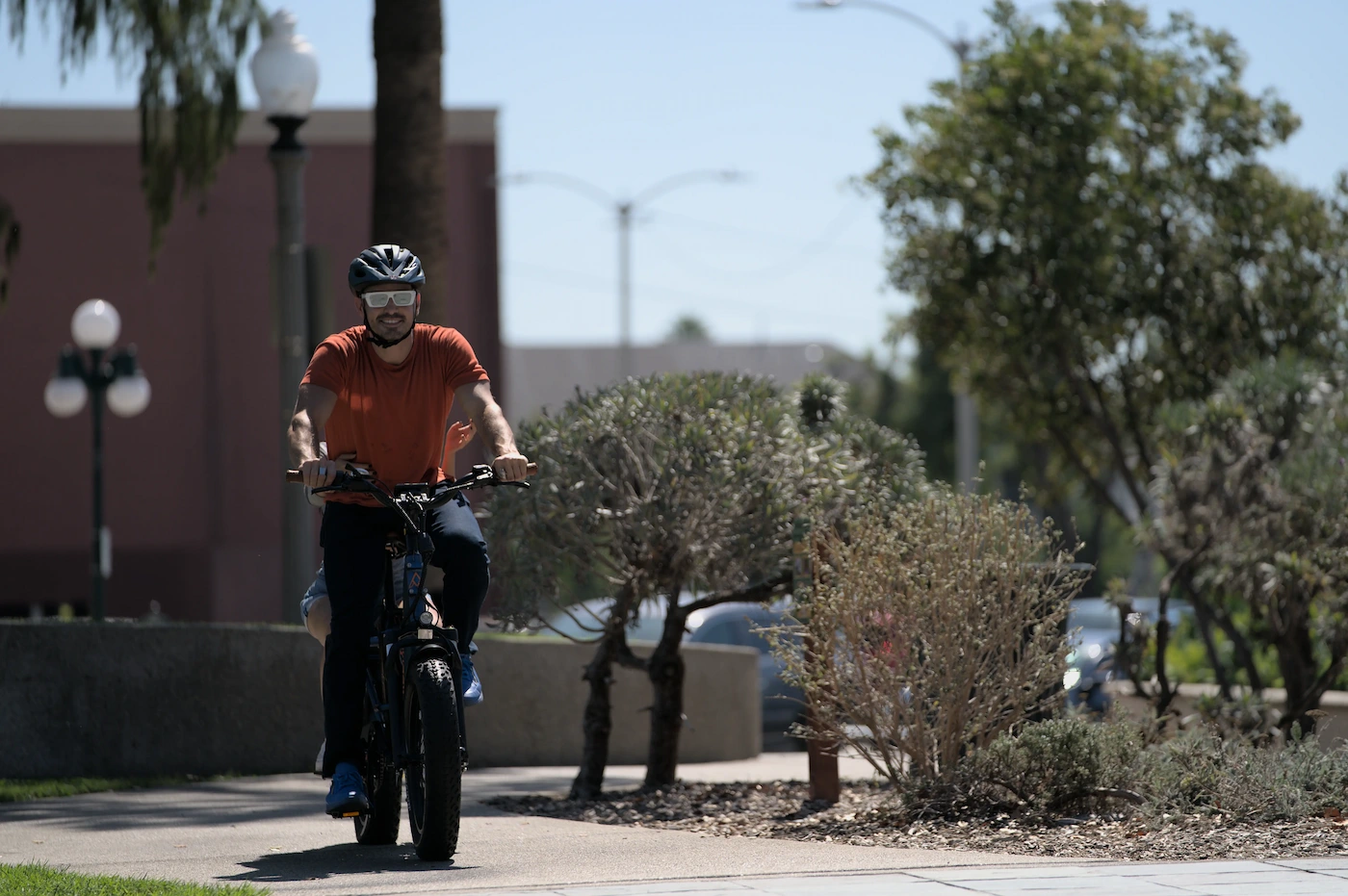 GAROOTAN M-81 Cargo Electric Bike In Blue