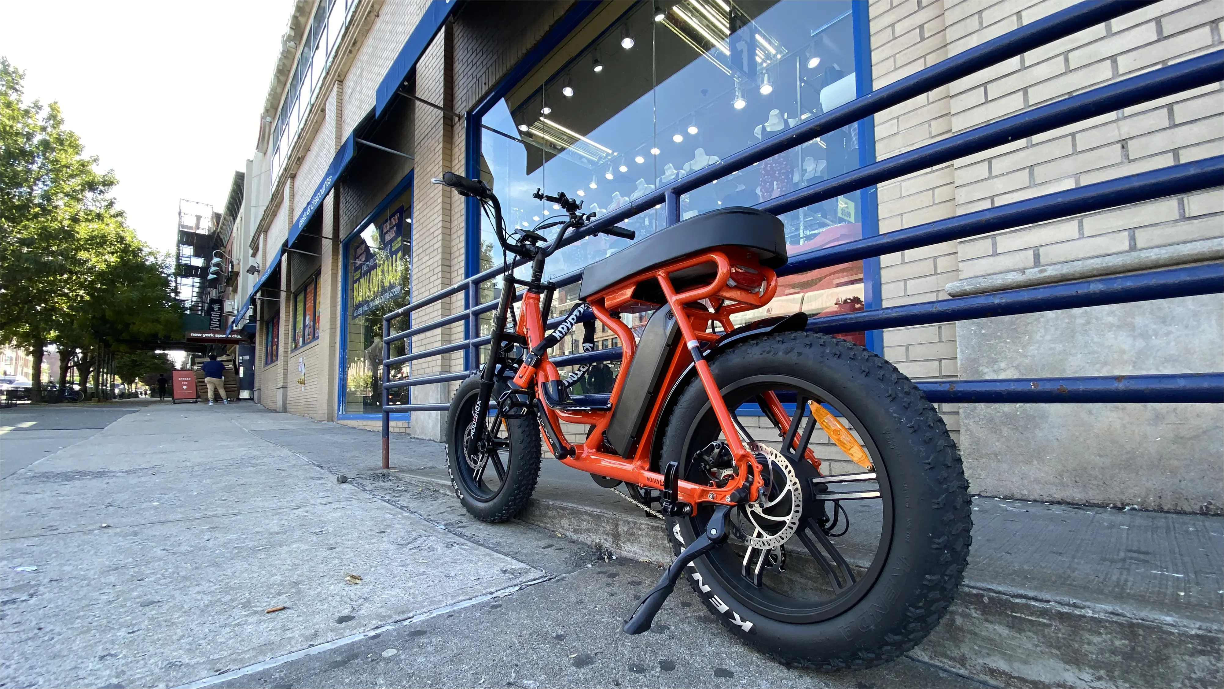 Cruiser M66 R7 in Orange