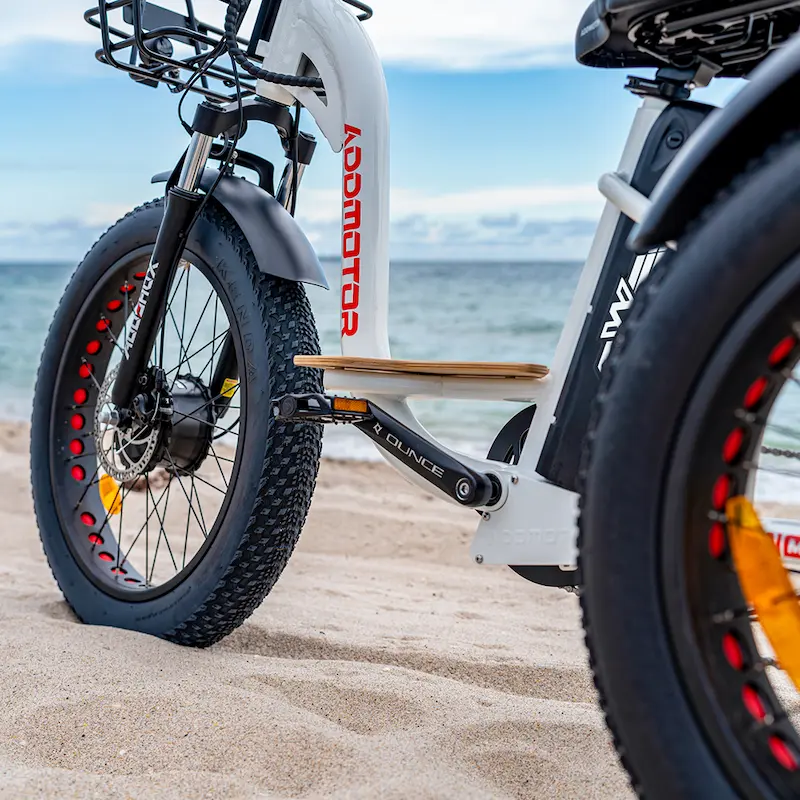 Grandtan M-340 Electric Fat Tire Trike In White