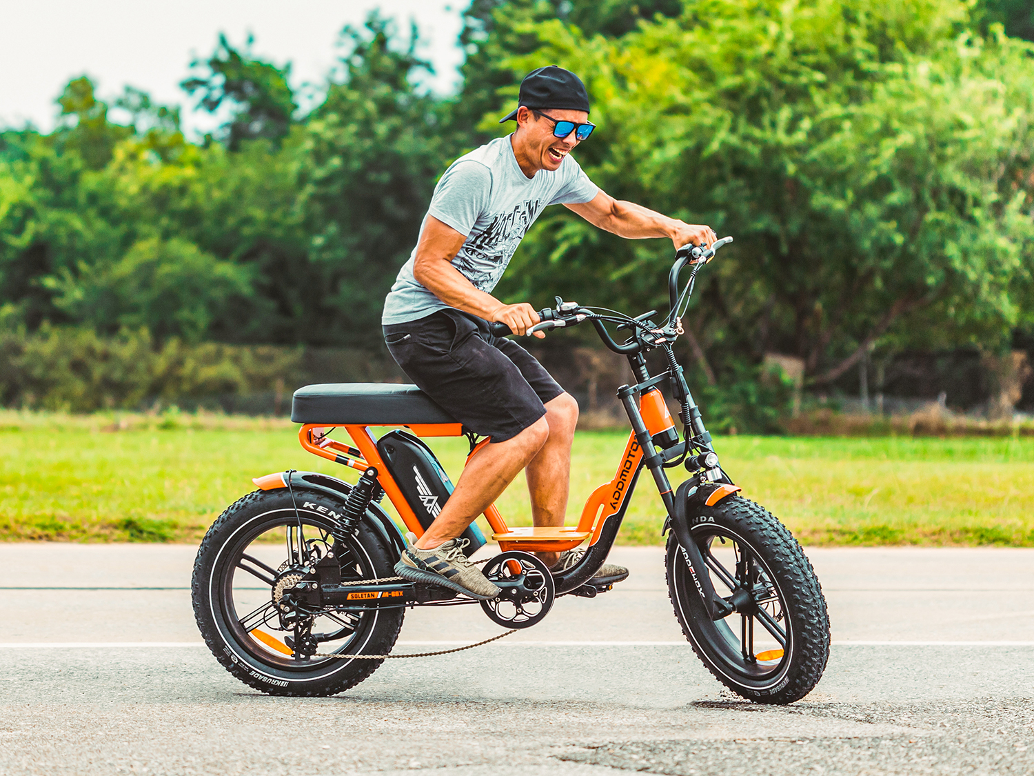 M-66x cruiser electric bike