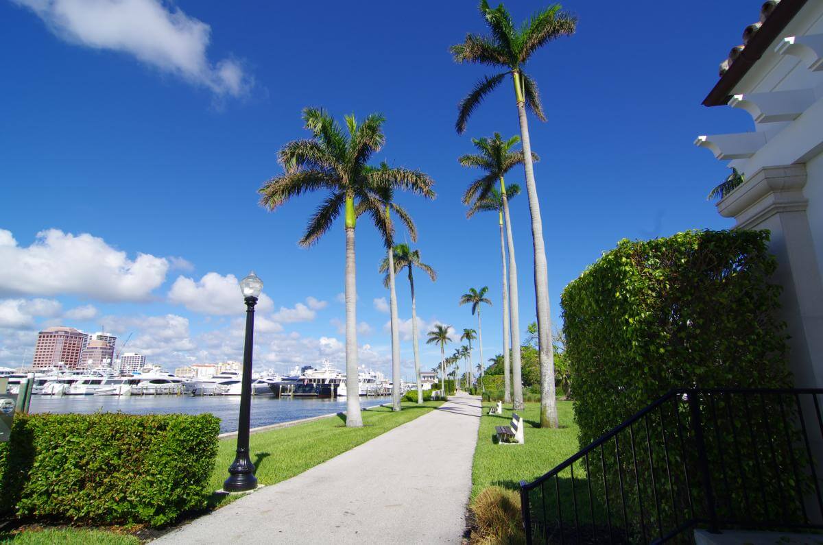 The Lake Trail in Palm Beach