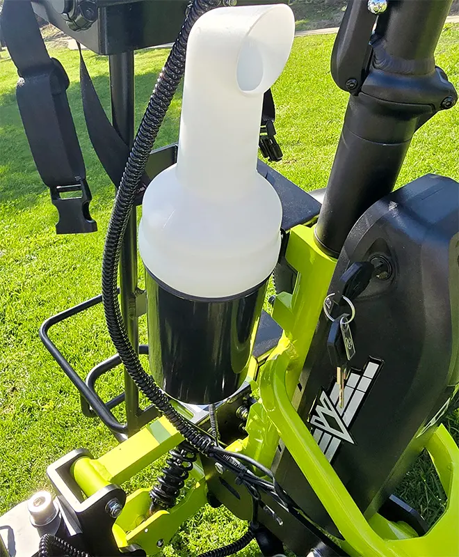 a sand bottle equipped on the spytanx reverse etrike