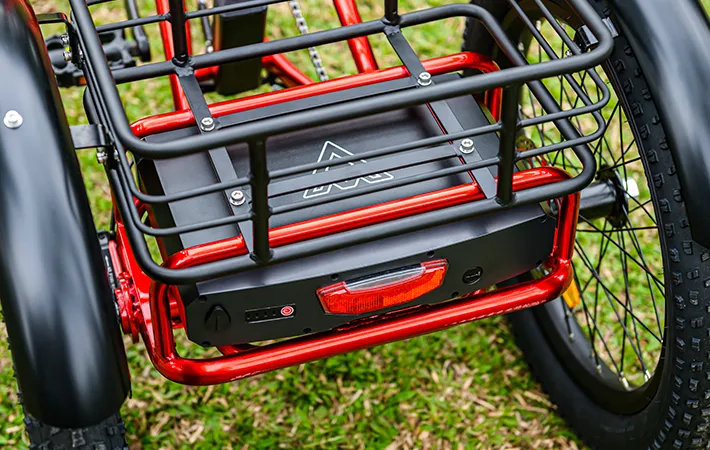13.5Ah Samsung compact battery in a square shap at the back of a citytan trike in red