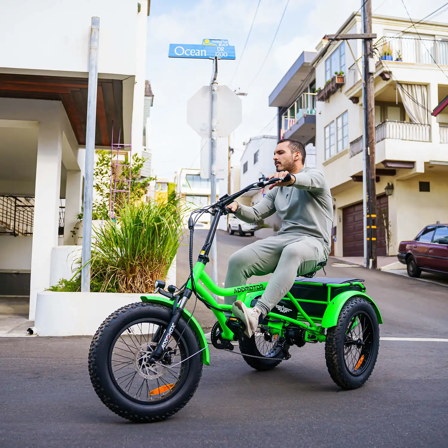 Addmotor Semi-recumbent ebike in green