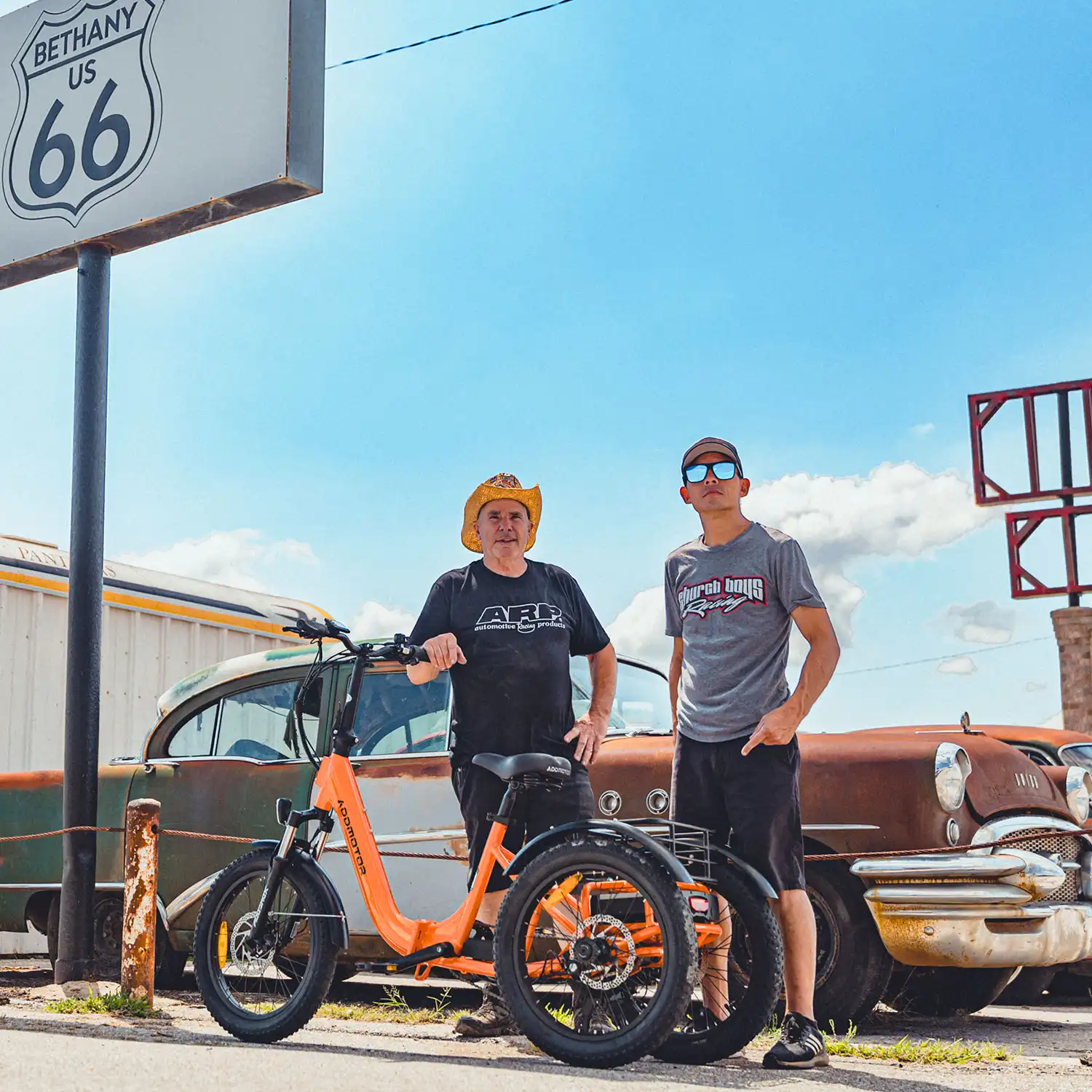Addmotor citytan in orange outdoor