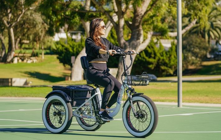 Addmotor M-330 ebike outdoor